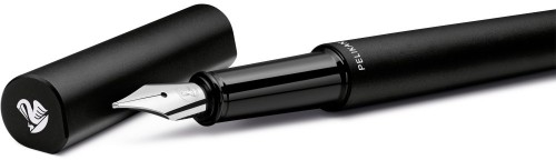 Stilou Pelikan Ineo Elements Black Rock, penita M, in cutie metalica